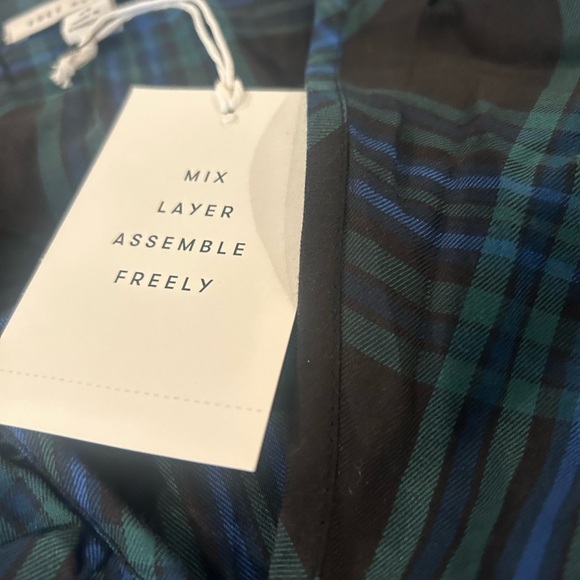 NWT Free Assembly Size XS Plaid Top - Picture 3 of 6